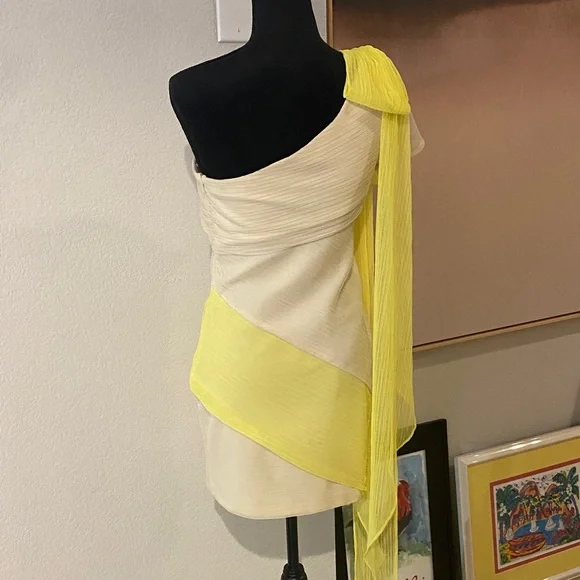 BCBGeneration One Shoulder Dress in Yellow and Cream - Picture 2 of 6